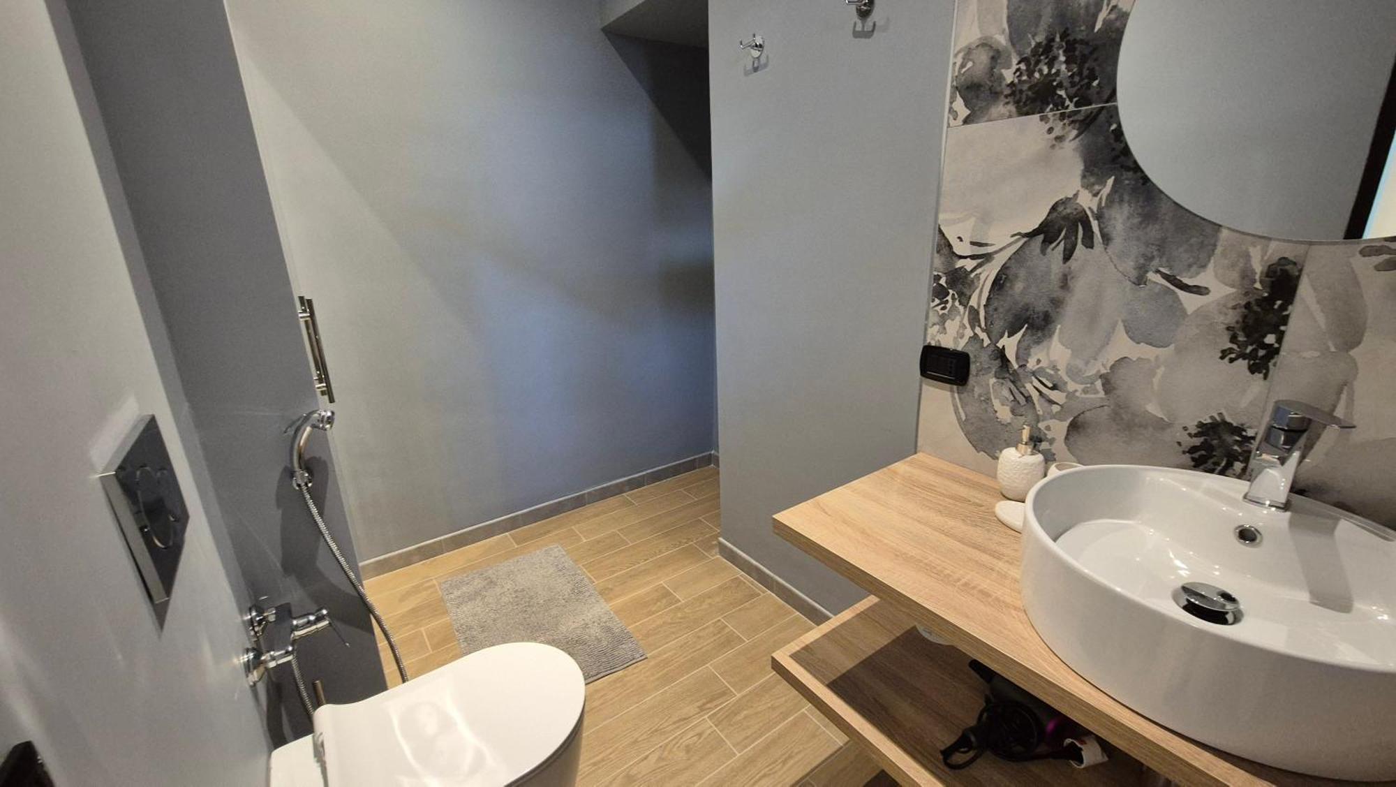 Suite 602 Bergamo Luaran gambar